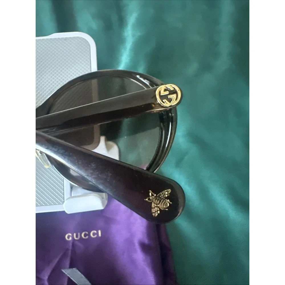 Gucci GG0370SK 002 56 19 145 Bee Gradient Tortoise Sunglasses Italy Purple Case